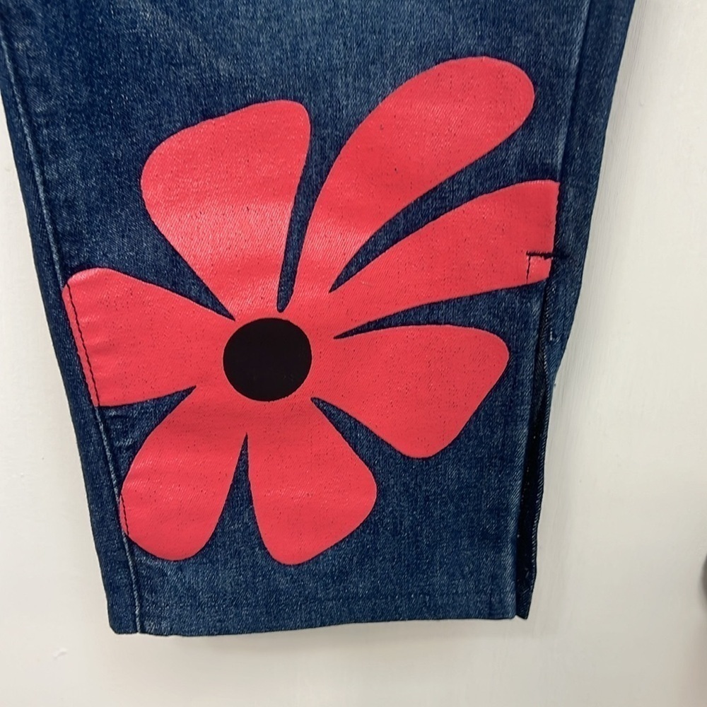 Painted capri jean’s, 4 pockets, button fly, Size S, painted on front only - Picture 7 of 10